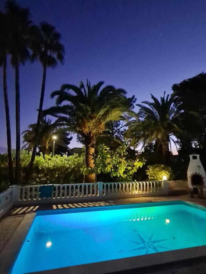 Private Villa Mit Eigenem Pool Unter Palmen Cala Llena Zewnętrze zdjęcie